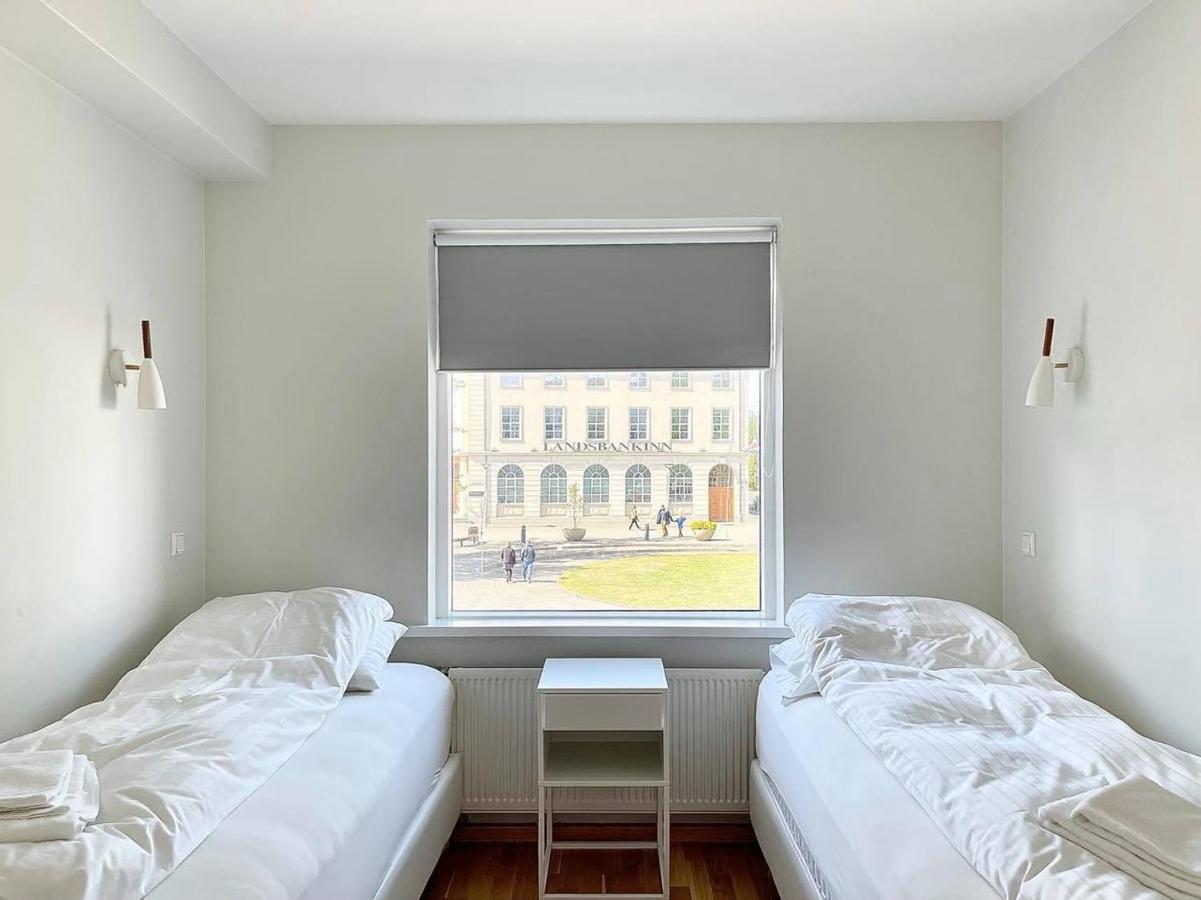 Day Dream Townhall Square Apartments Акурейри Экстерьер фото